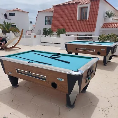 아파트 Greatly Located With Heated Pool, Cristianos 로스크리스티아노스